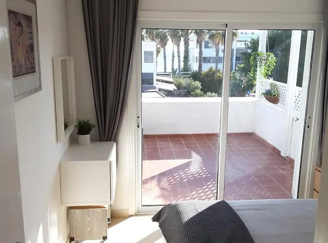 Blue Coast Semeli By The Sea Apartamento