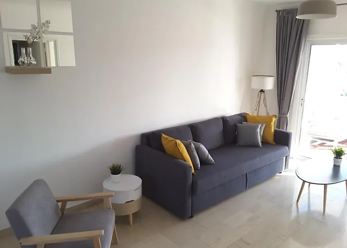 Blue Coast Semeli By The Sea アパート *